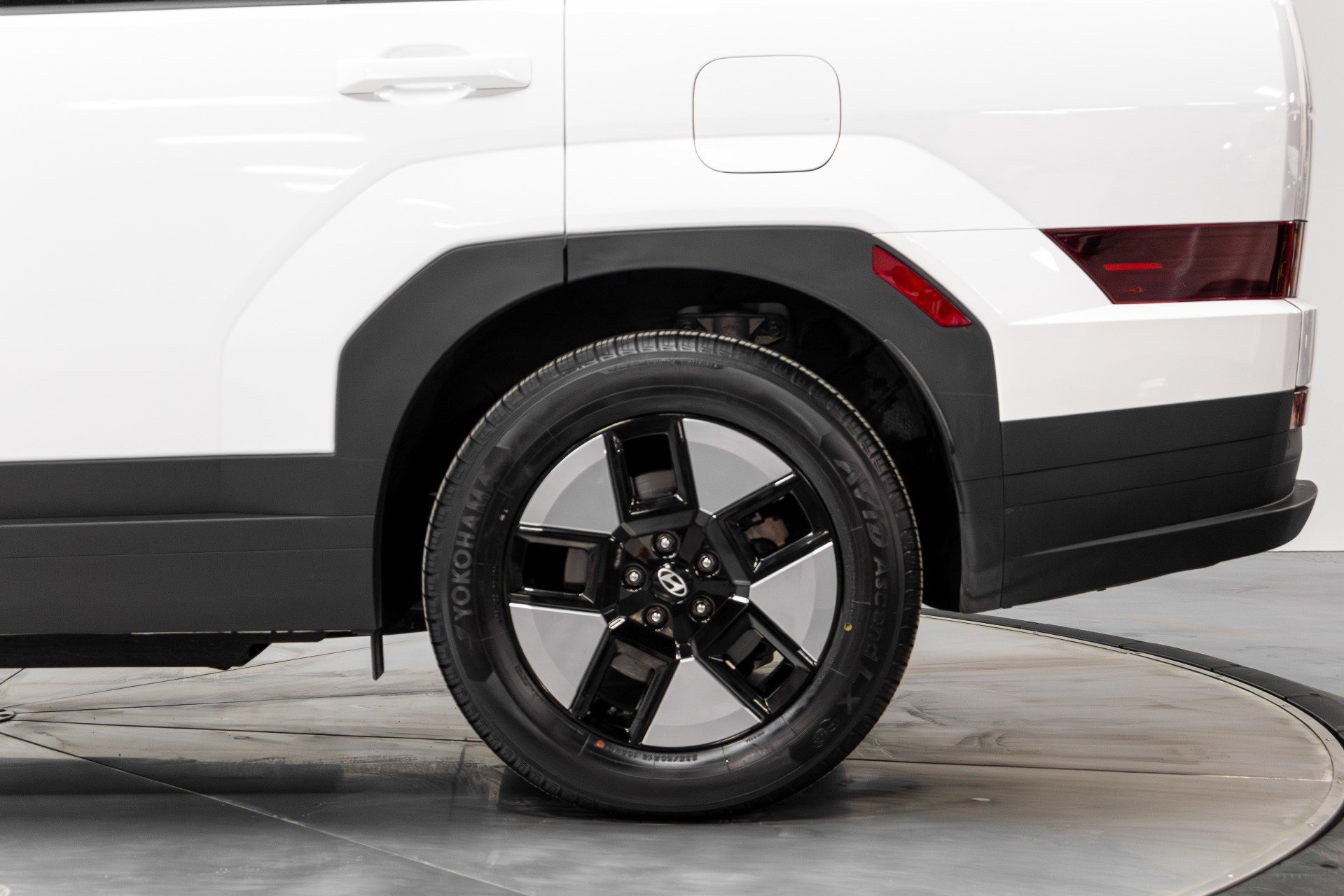 Used 2025 Hyundai Santa Fe SEL image 38