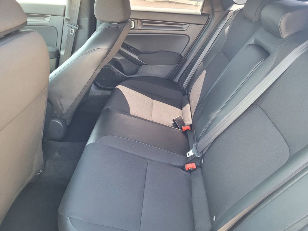 Used 2025 Honda Civic Sport image 8