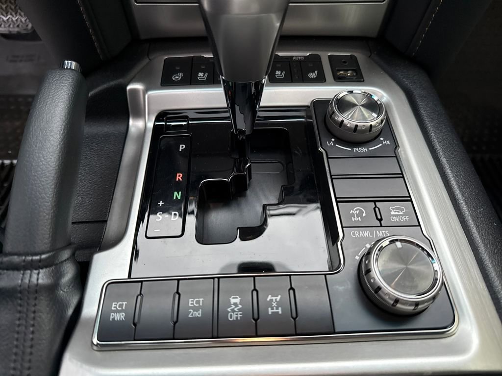 Certified 2021 Toyota Land Cruiser Heritage Edition image 42