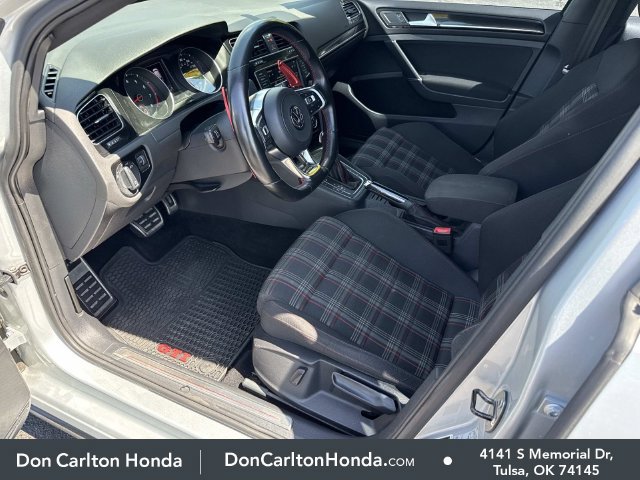 Used 2017 Volkswagen GTI S FWD image 13