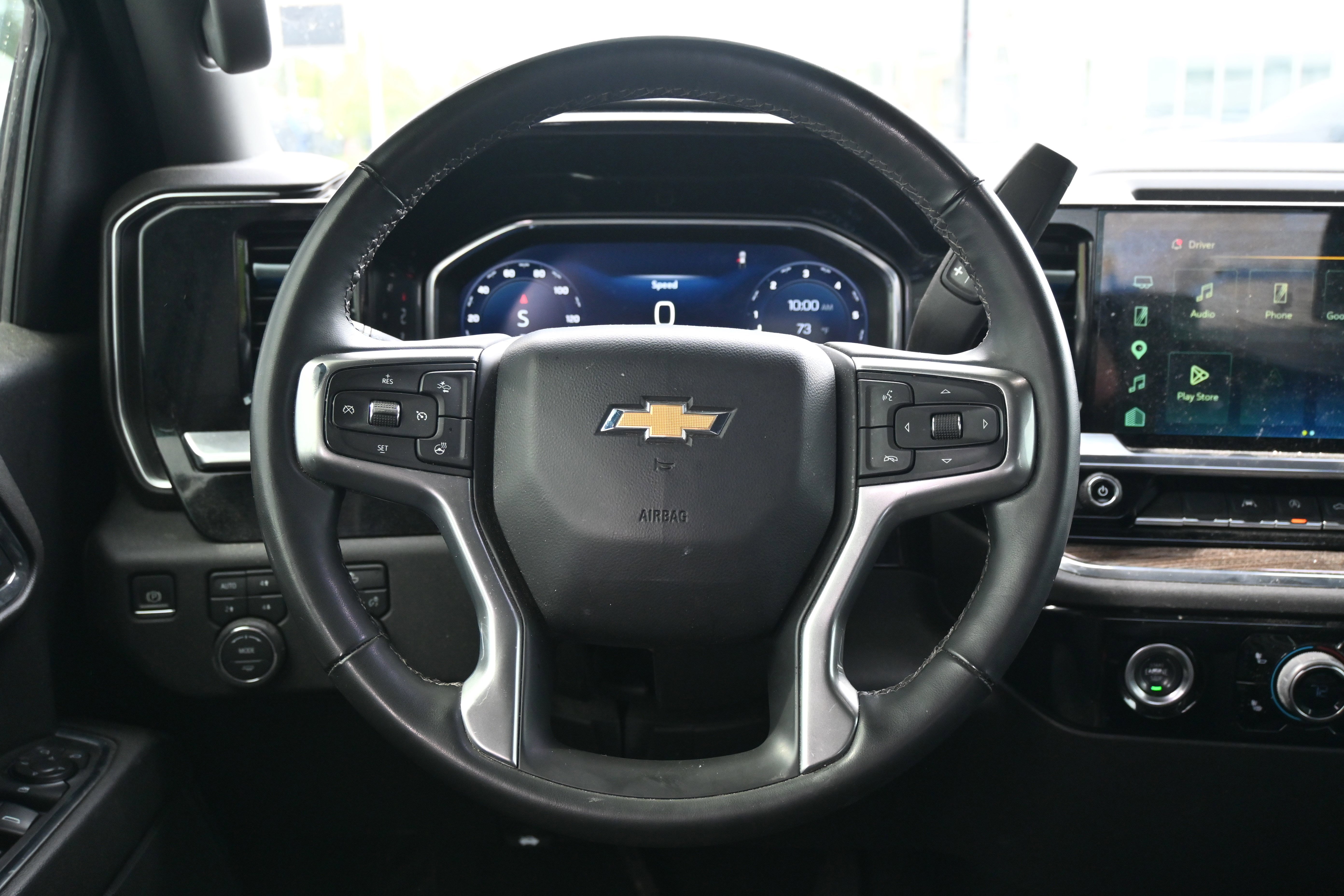 Used 2024 Chevrolet Silverado 1500 LT w/ Z71 Off-Road Package AWD/4WD image 6