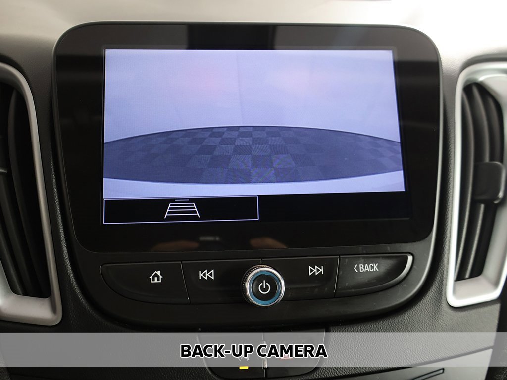 Used 2022 Chevrolet Malibu LT image 3