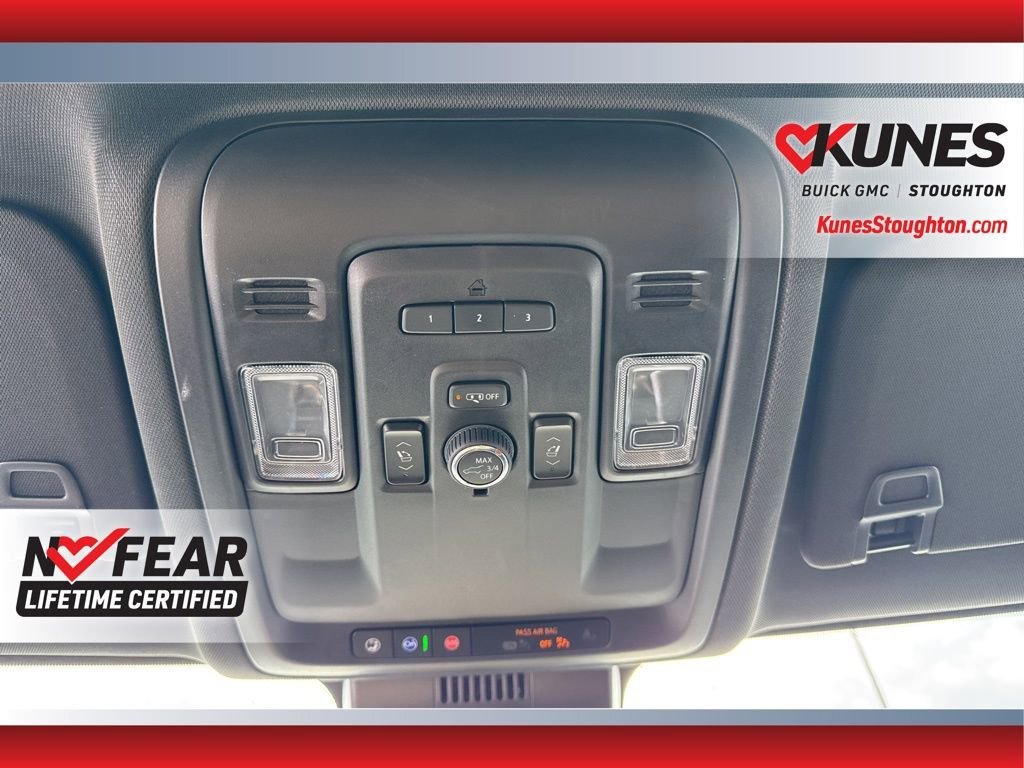 Used 2024 GMC Yukon SLT image 37