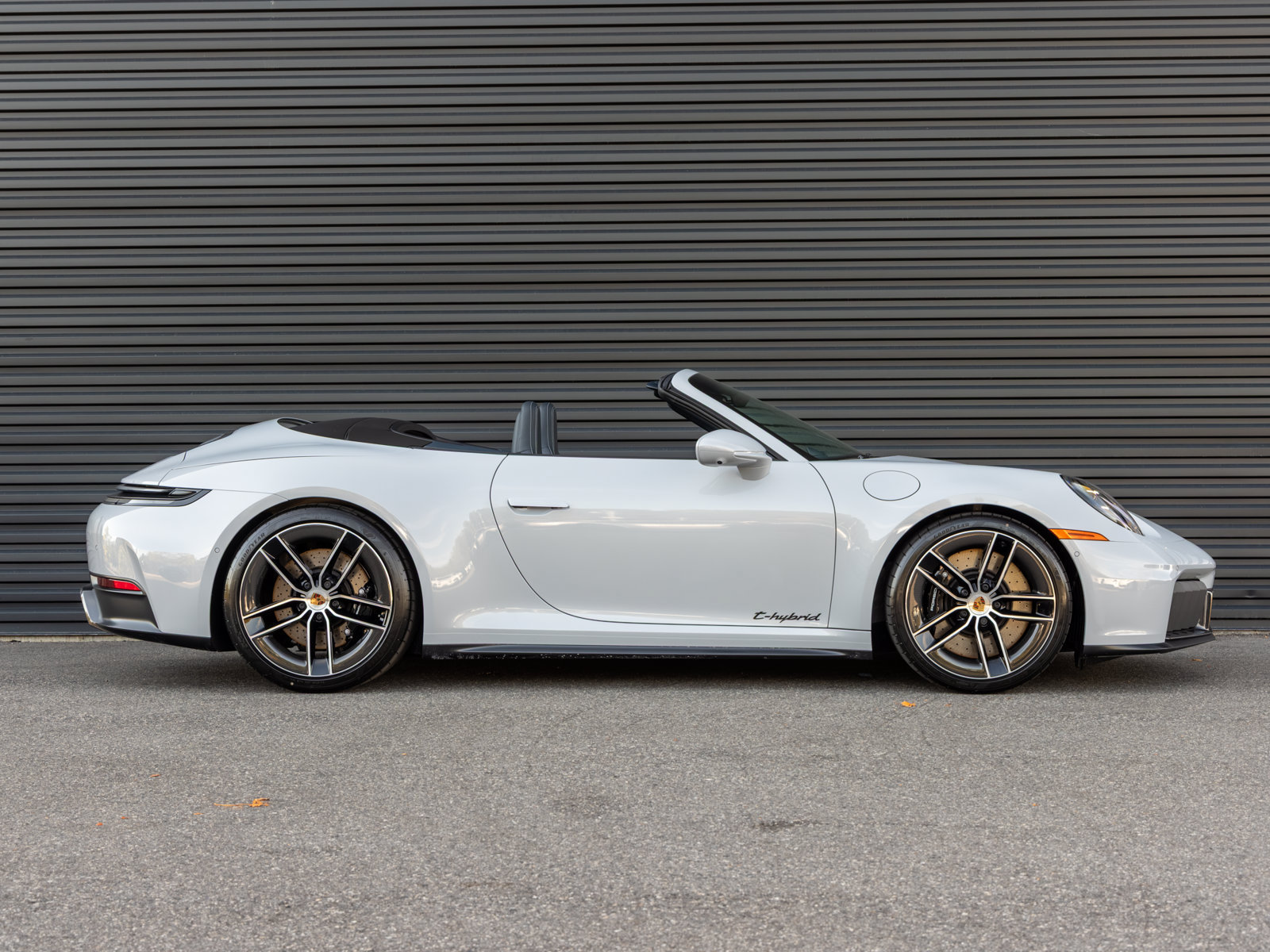 New 2026 Porsche 911 Carrera 4 GTS AWD/4WD image 7