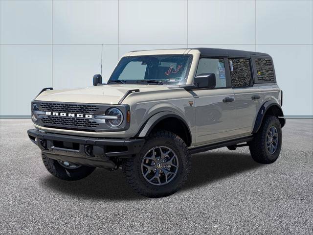 New 2025 Ford Bronco Badlands AWD/4WD image 1
