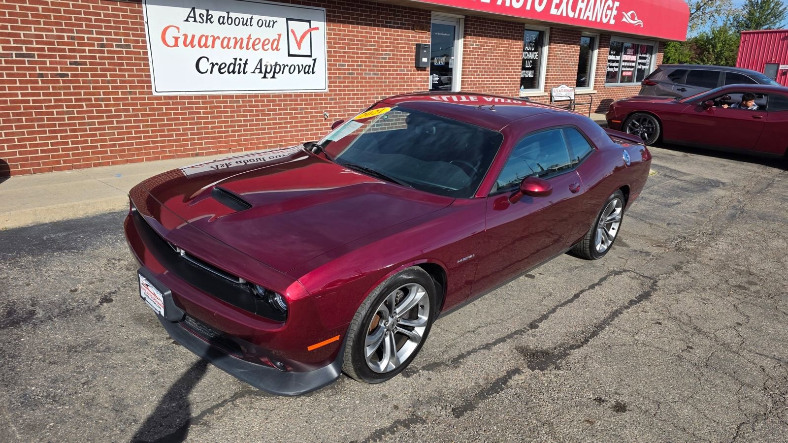 Used 2021 Dodge Challenger R/T image 2