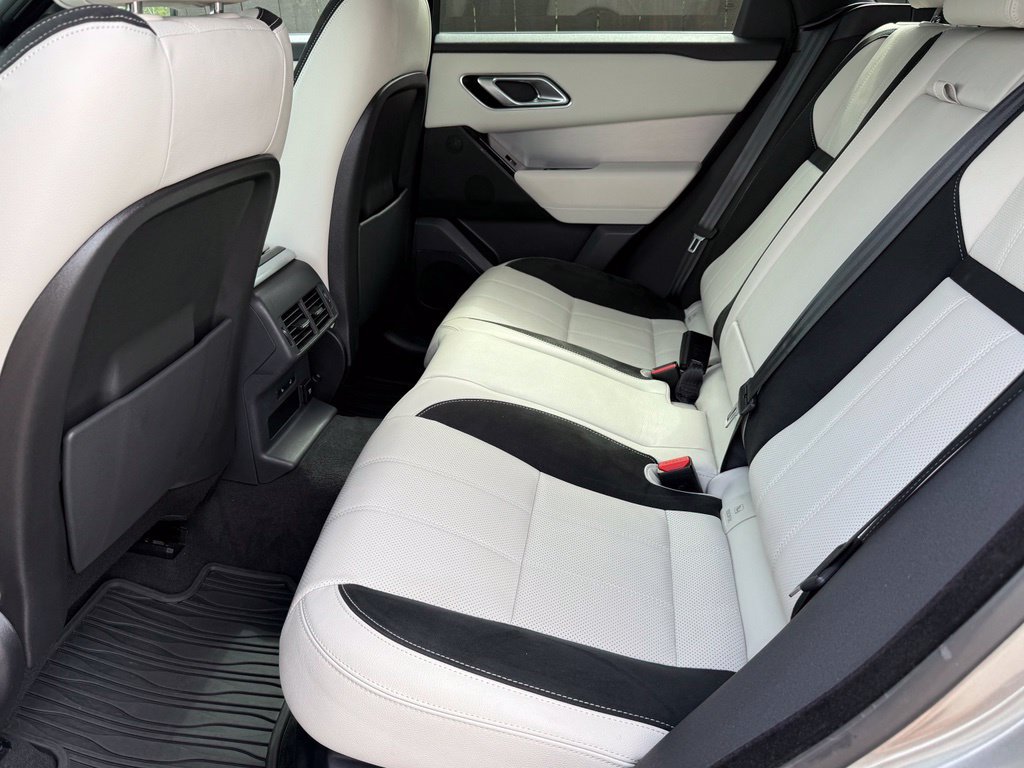 Certified 2021 Land Rover Range Rover Velar R-Dynamic S AWD/4WD image 33