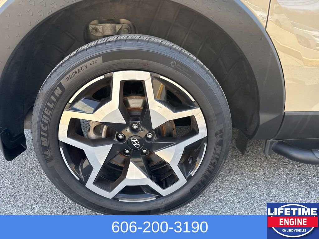 Used 2023 Hyundai Santa Cruz Limited image 6