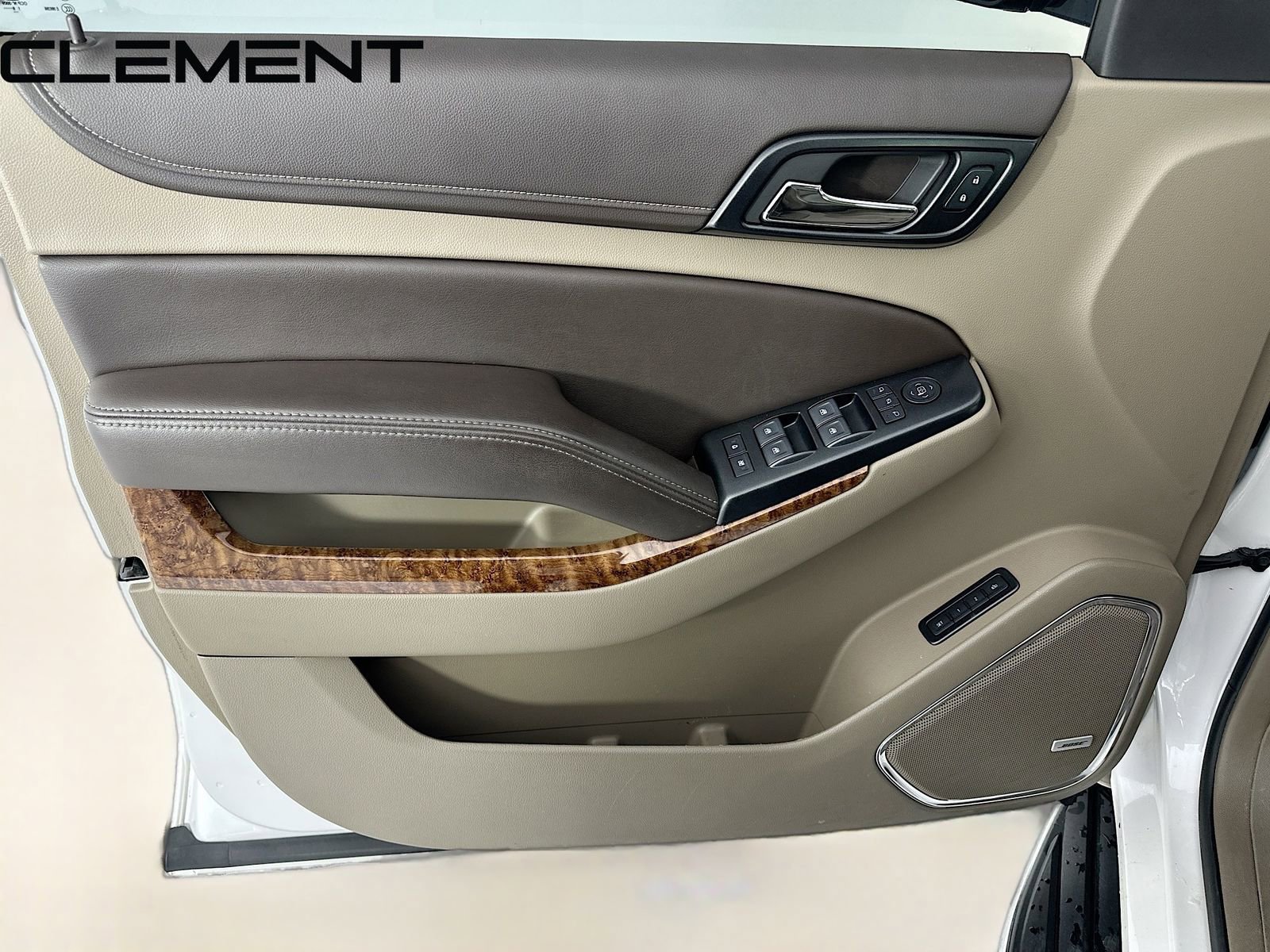 Used 2020 Chevrolet Suburban Premier image 29