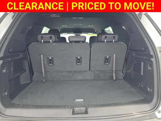 New 2026 Chevrolet Traverse LT w/ Midnight/Sport Edition FWD image 28