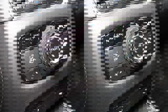 Used 2014 Acura RLX image 17