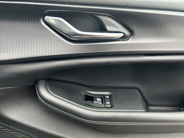Used 2024 Jeep Grand Cherokee L Laredo image 21
