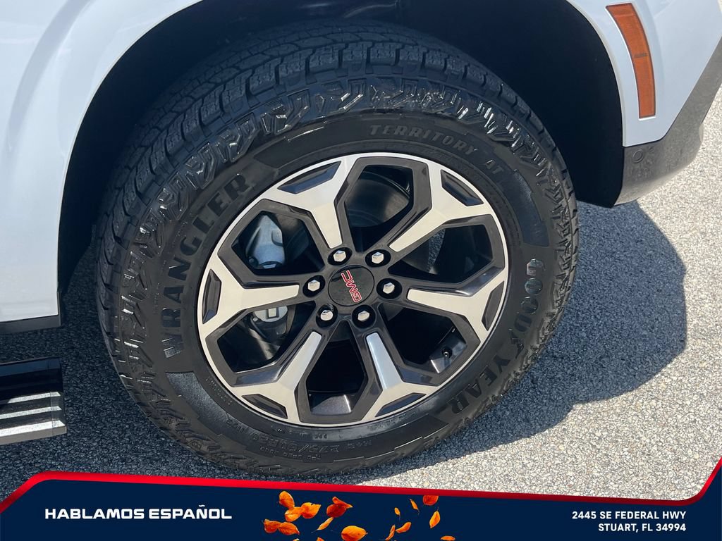 New 2026 GMC Yukon XL AT4 Ultimate AWD/4WD image 23