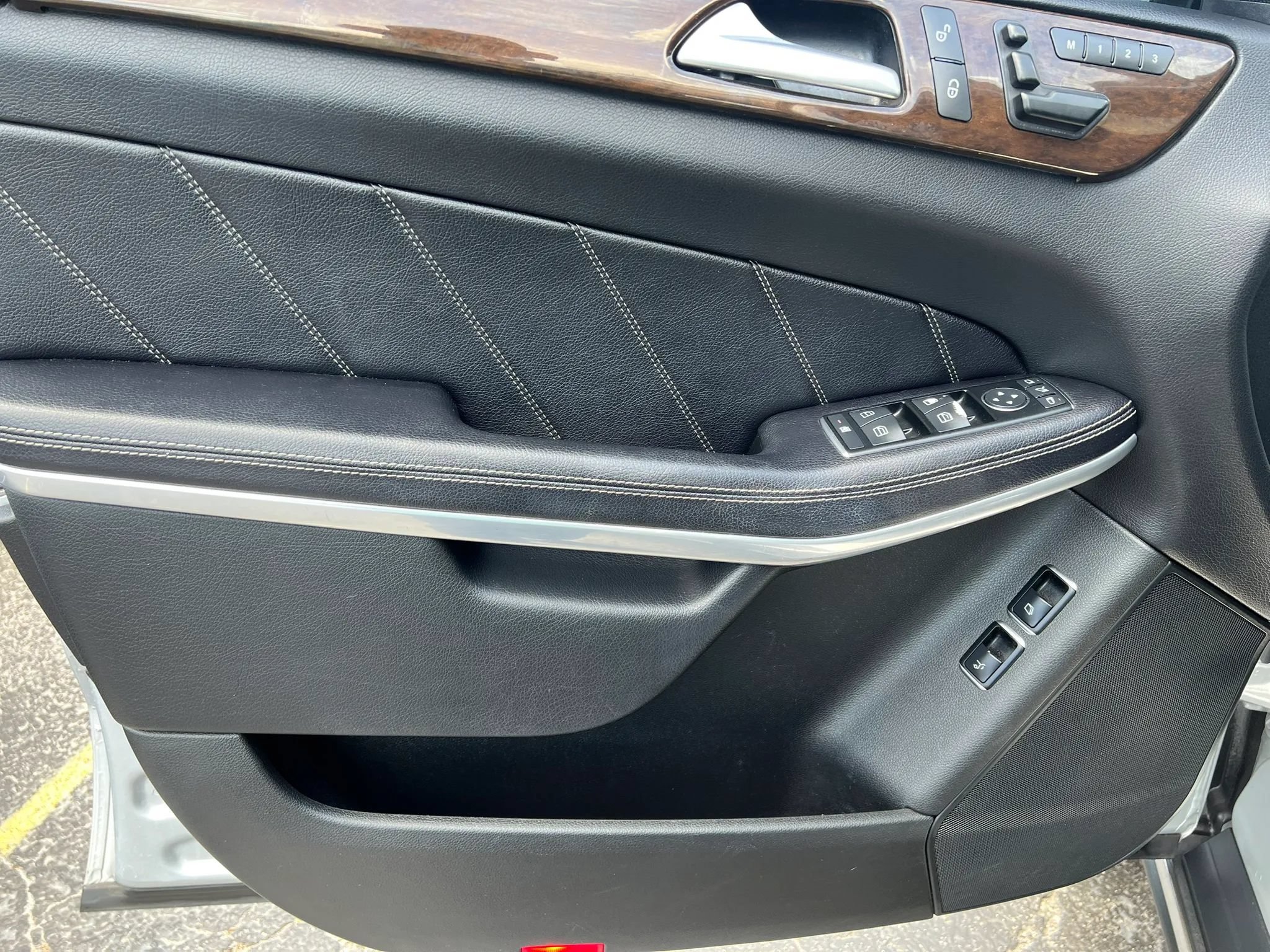 Used 2013 Mercedes-Benz GL 450 4MATIC image 8