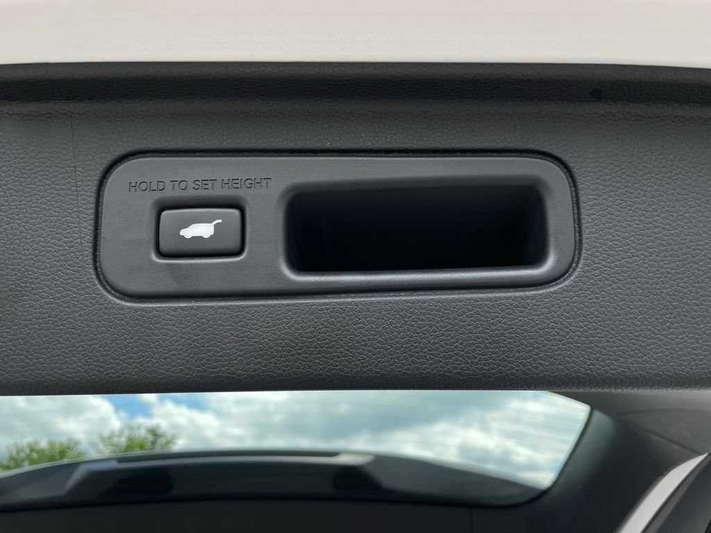 Certified 2025 Honda Pilot EX-L image 45