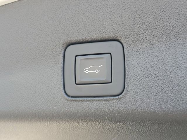 Certified 2024 Chevrolet TrailBlazer LT w/ Convenience Package FWD image 8