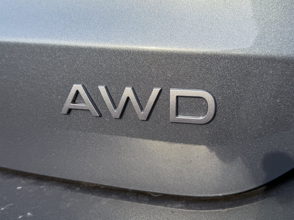 New 2026 Nissan Kicks SV w/ SV Premium Package AWD/4WD image 7