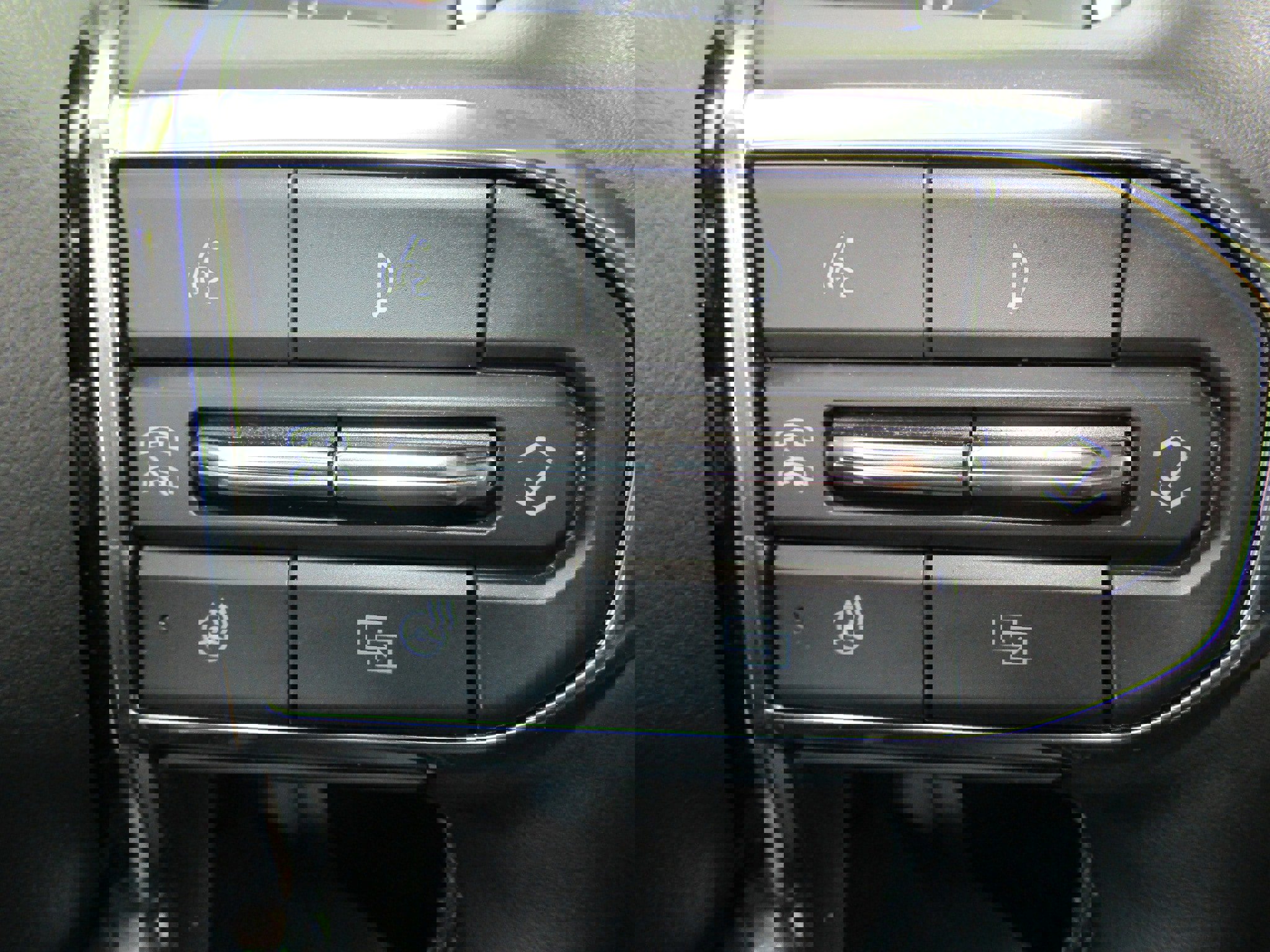 Used 2025 GMC Acadia Elevation image 26