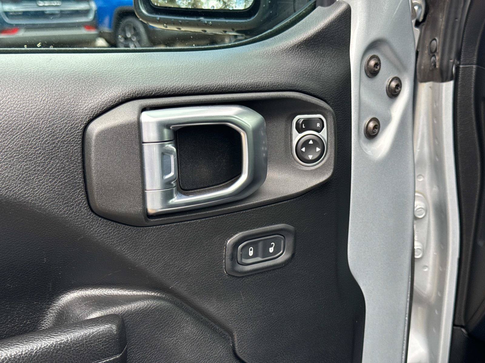 Certified 2023 Jeep Wrangler Unlimited Sport AWD/4WD image 17