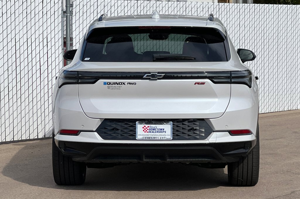 New 2025 Chevrolet Equinox EV RS image 5