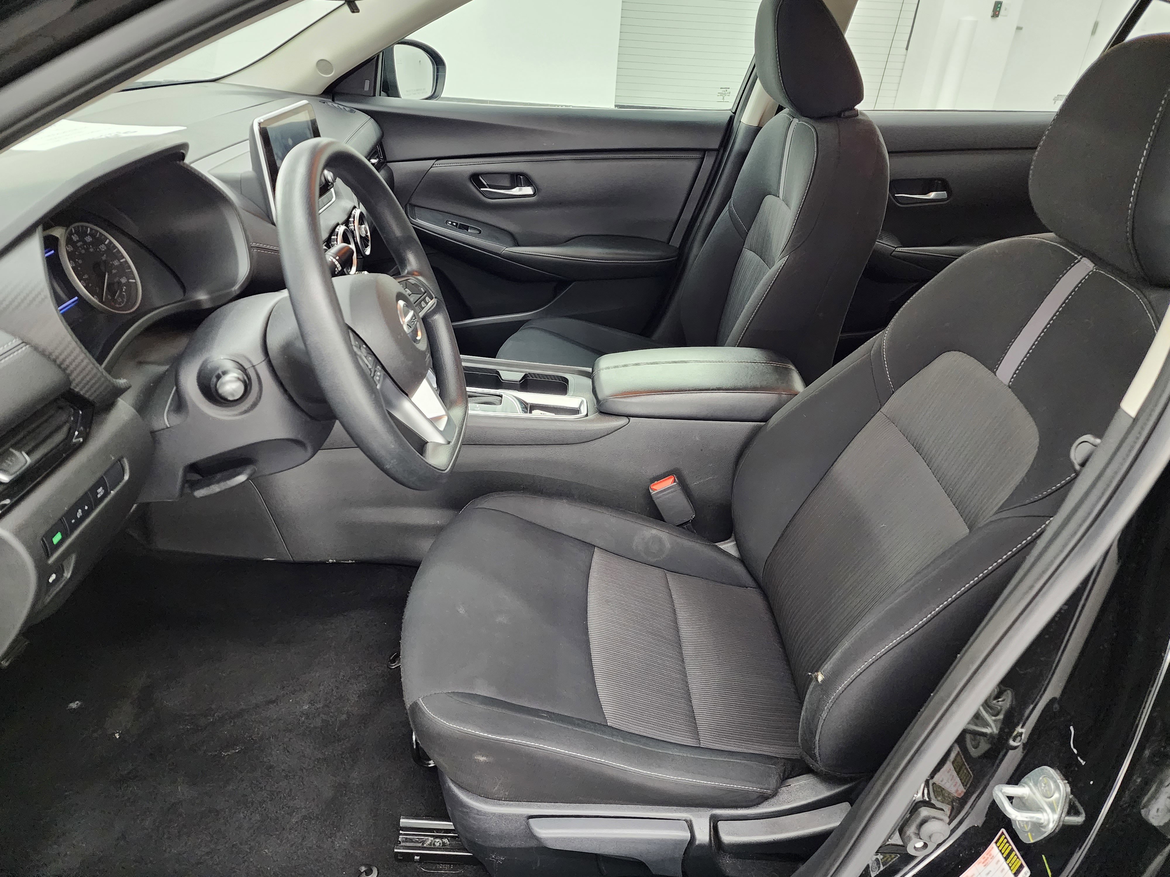 Used 2023 Nissan Sentra SV image 8