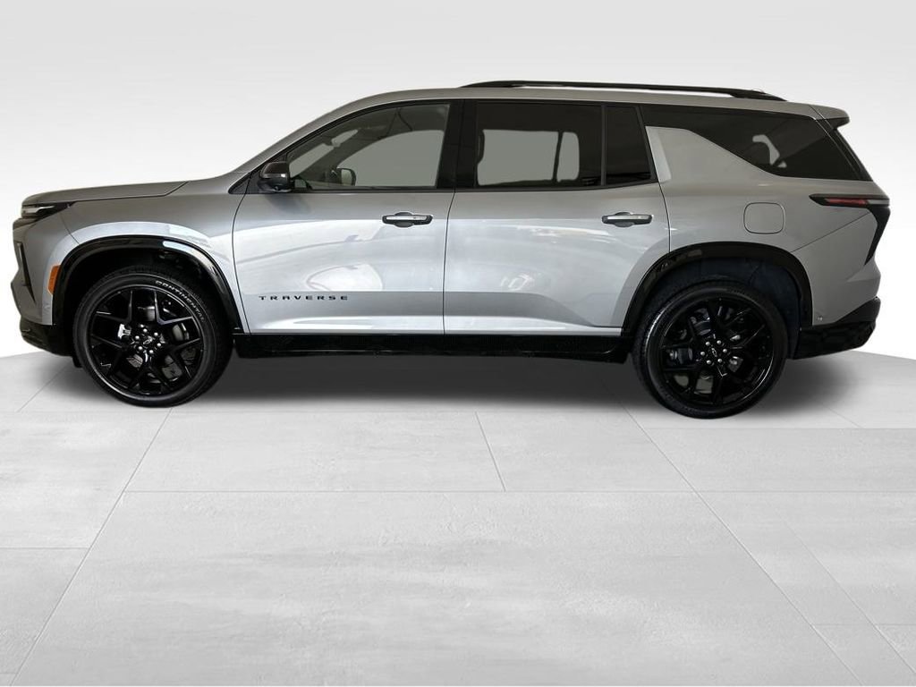 Certified 2025 Chevrolet Traverse RS w/ LPO, Floor Liner Package image 2