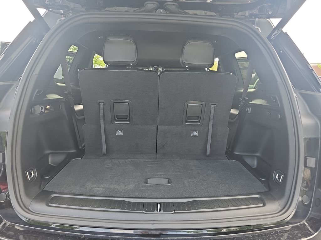 Certified 2023 Jeep Grand Cherokee L Laredo AWD/4WD image 12