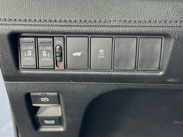 Used 2025 Honda Odyssey Sport-L image 10