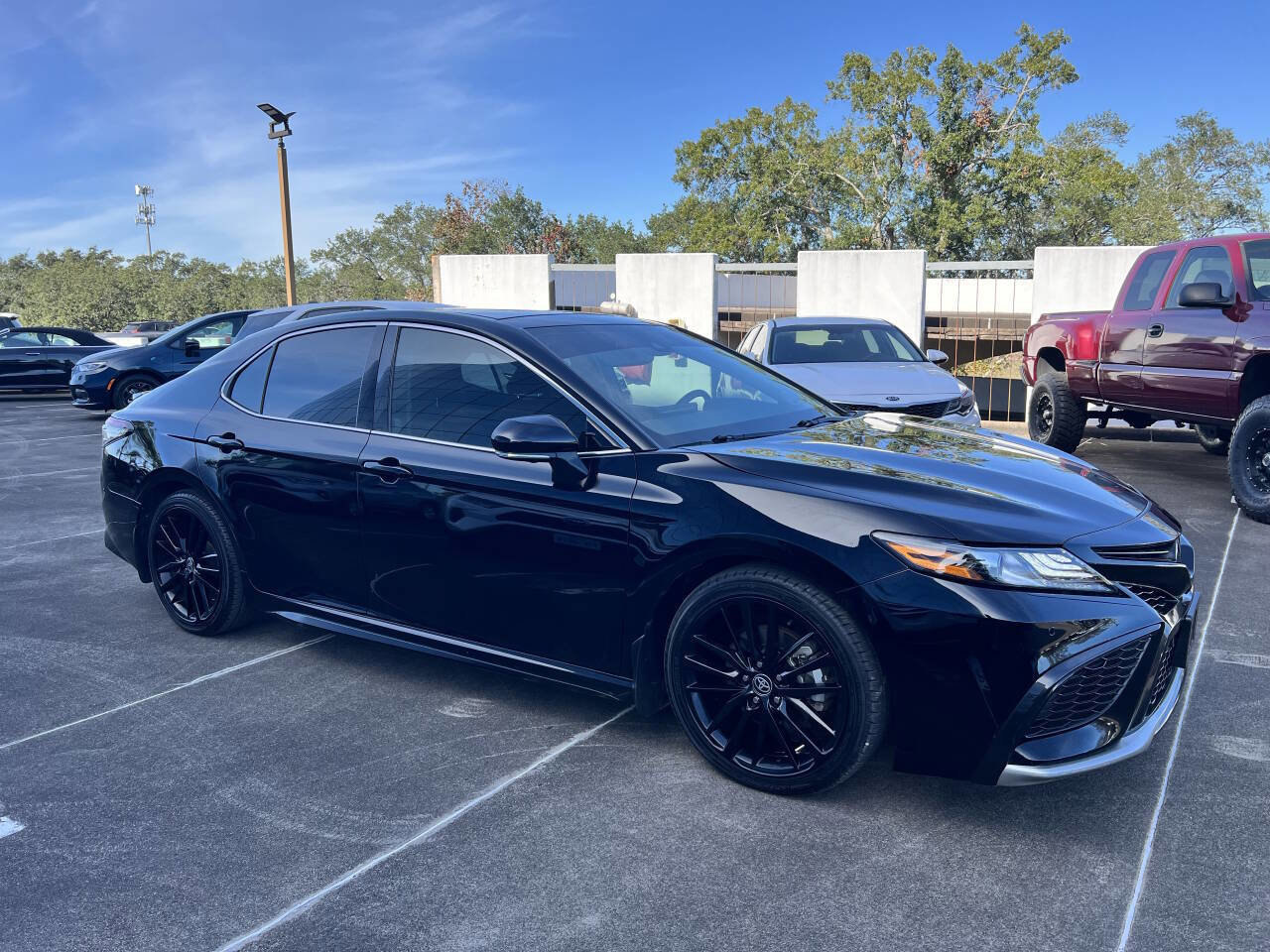 Used 2024 Toyota Camry XSE w/ Navigation Package image 2