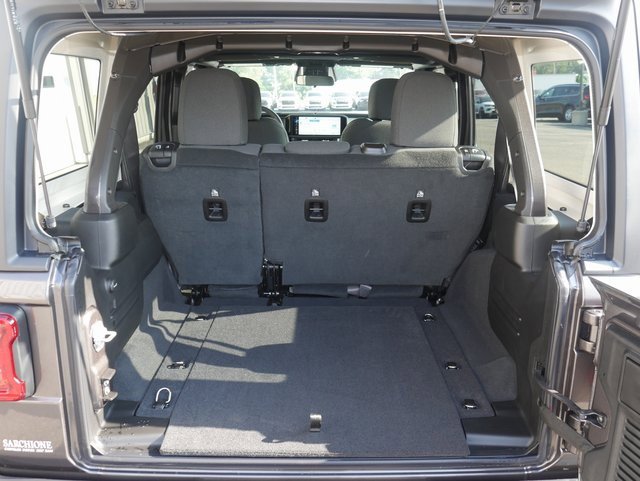New 2025 Jeep Wrangler Sport S image 10