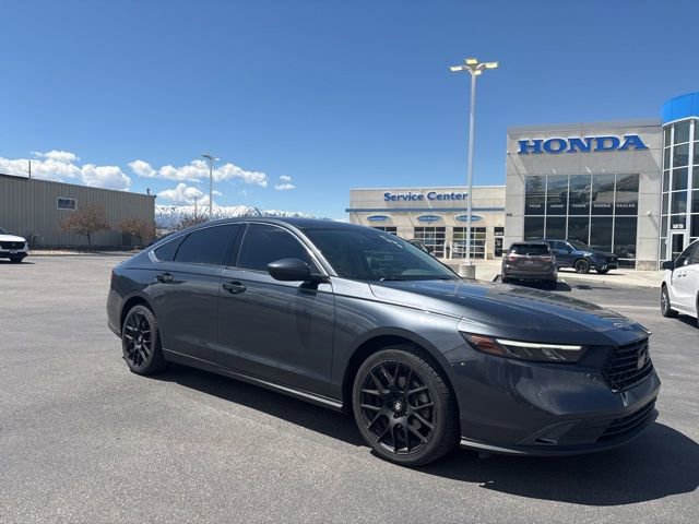 Used 2023 Honda Accord EX image 1