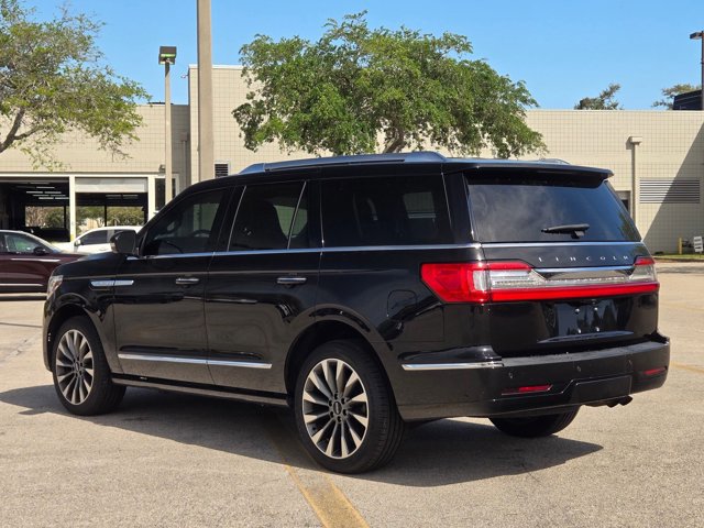 Used 2020 Lincoln Navigator Reserve image 7
