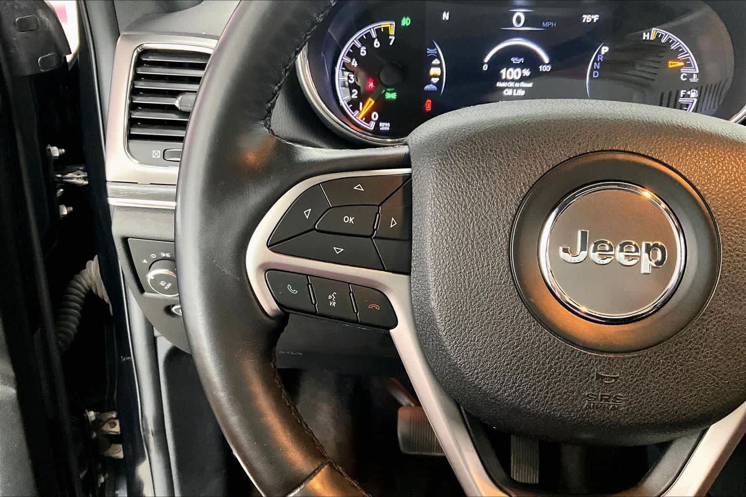 Used 2018 Jeep Grand Cherokee Limited AWD/4WD image 21