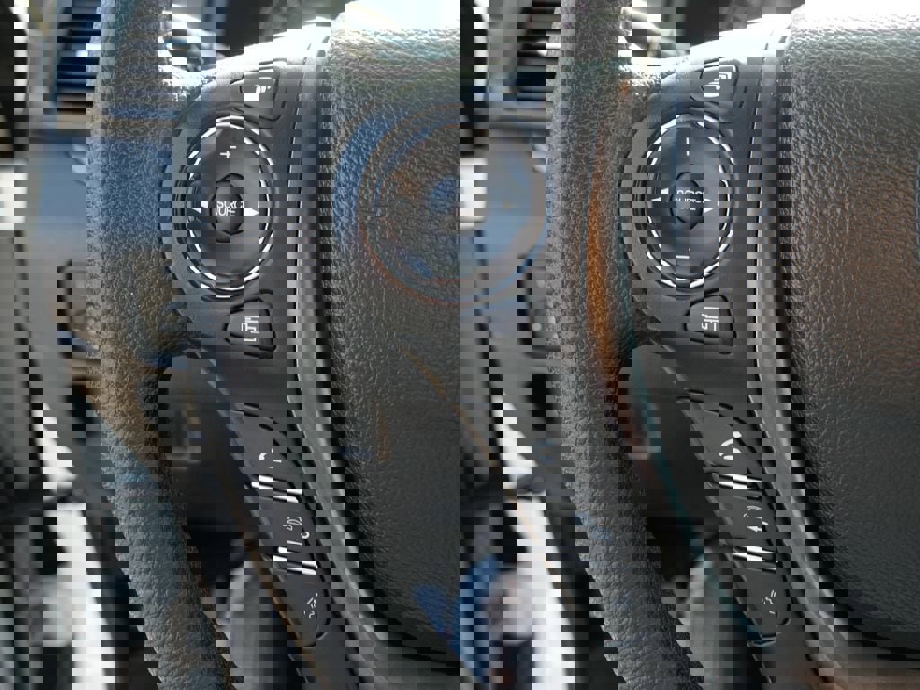 Used 2018 Honda Pilot EX image 15