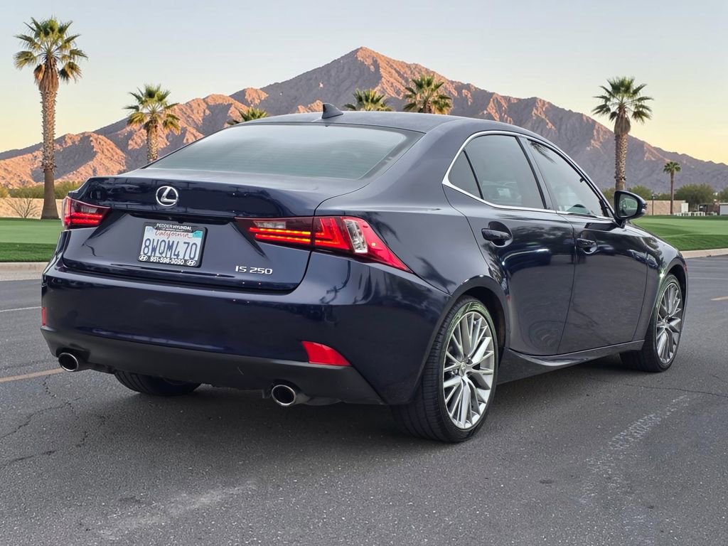 Used 2014 Lexus IS 250 w/ Navigation Package RWD image 6