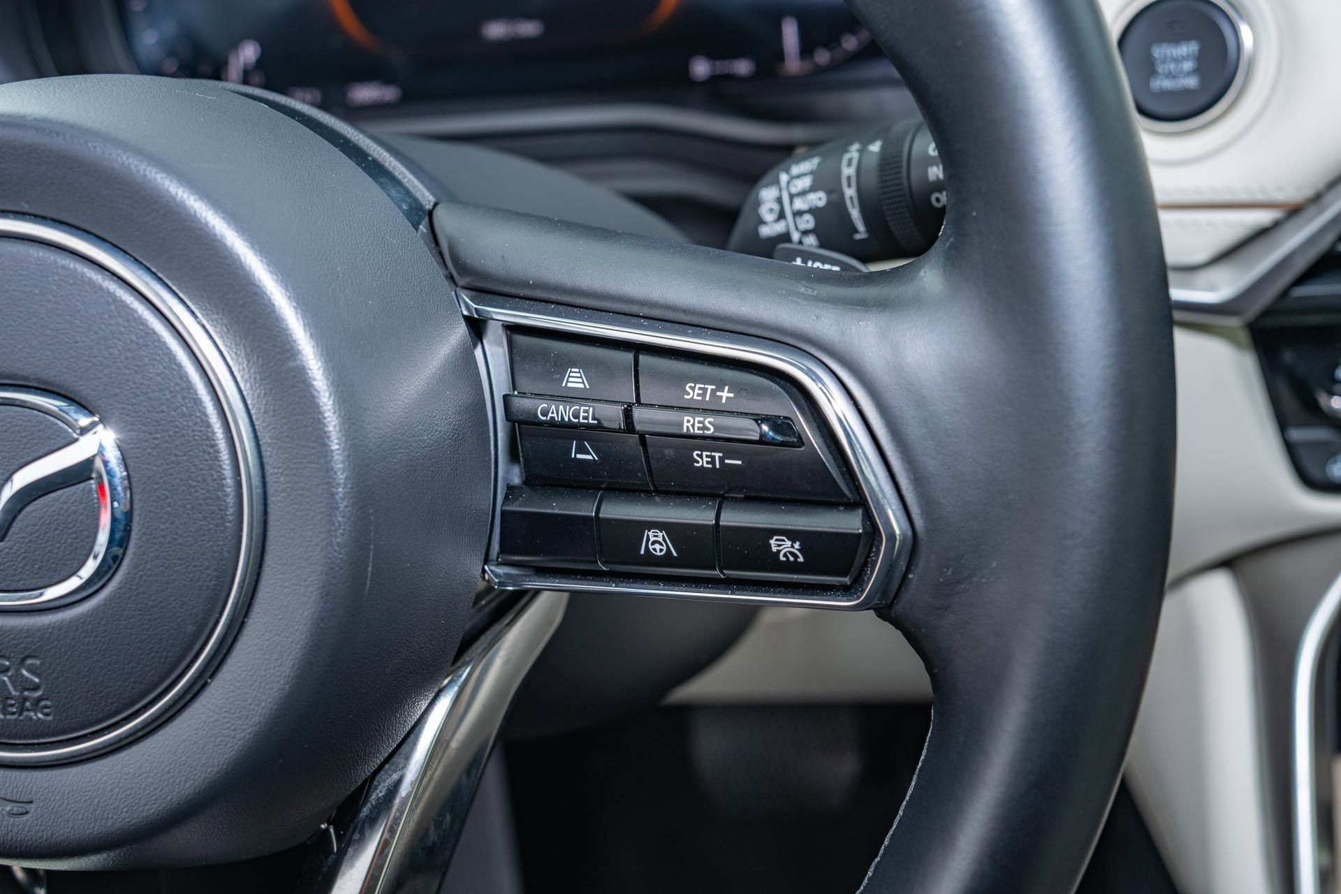 Used 2025 MAZDA CX-90 3.3 Turbo w/ Premium Plus Pkg image 28