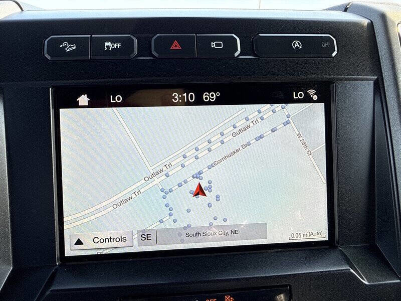 Used 2018 Ford F150 Raptor w/ Equipment Group 802A Luxury image 25