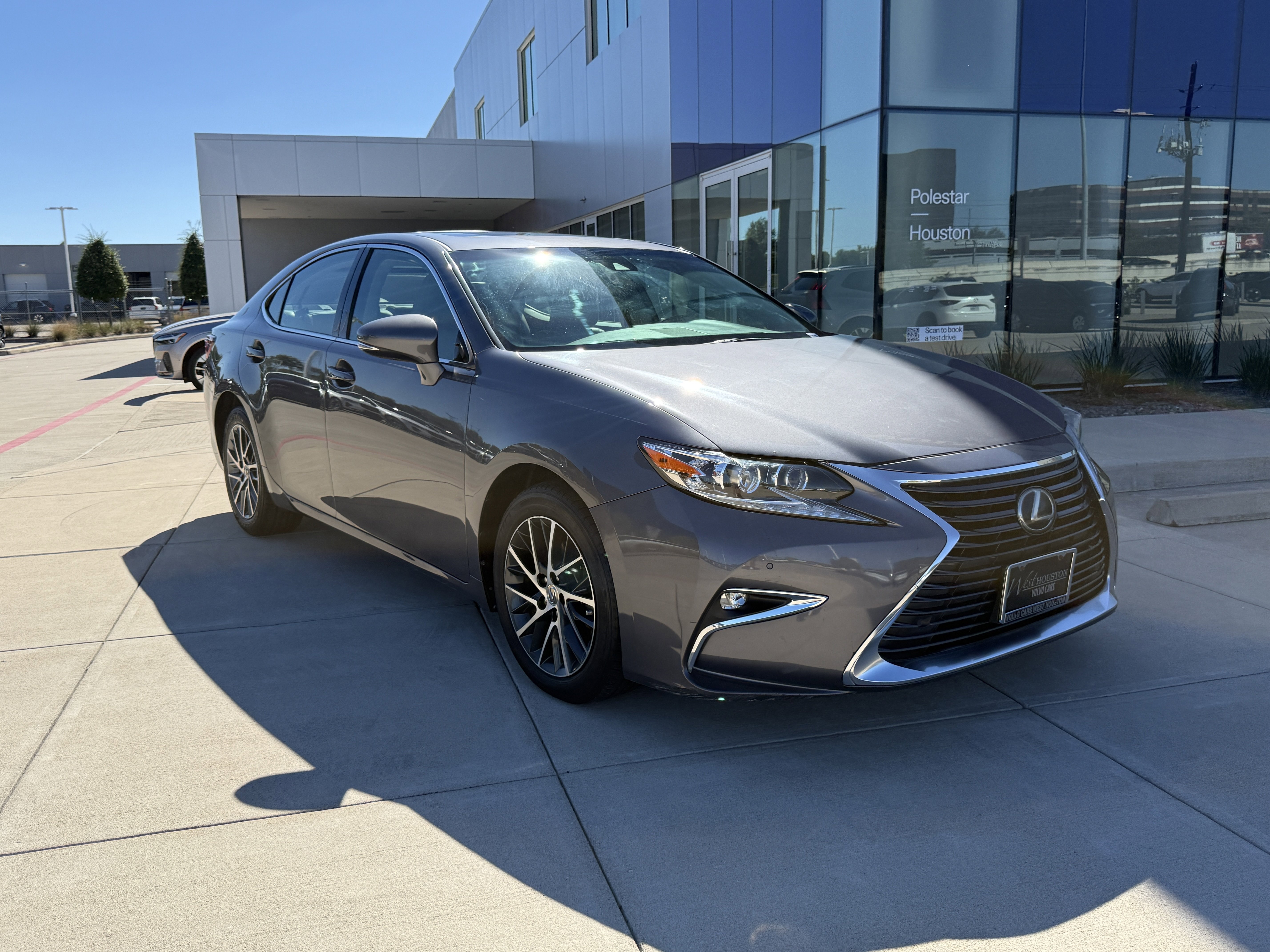 Used 2016 Lexus ES 350