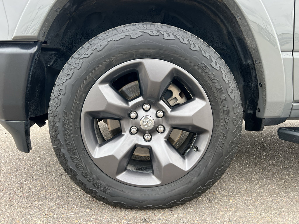 Used 2020 RAM 1500 Big Horn w/ Built-to-serve Edition AWD/4WD image 14