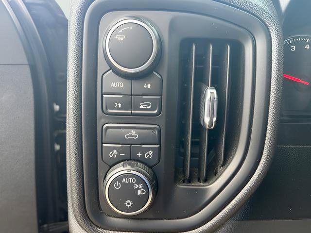 Used 2021 Chevrolet Silverado 1500 Custom AWD/4WD image 22