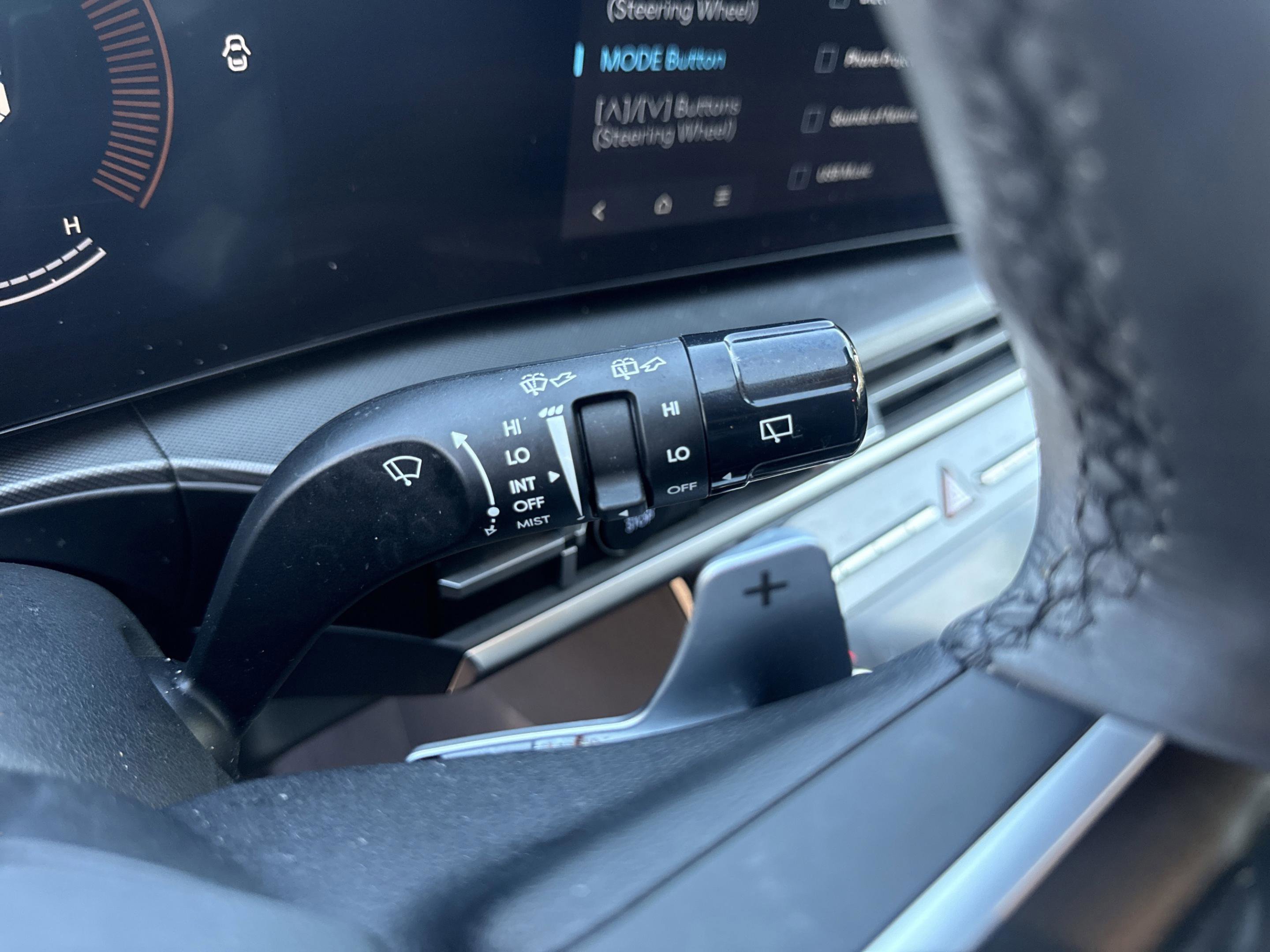 Used 2024 Hyundai Santa Fe SEL image 19