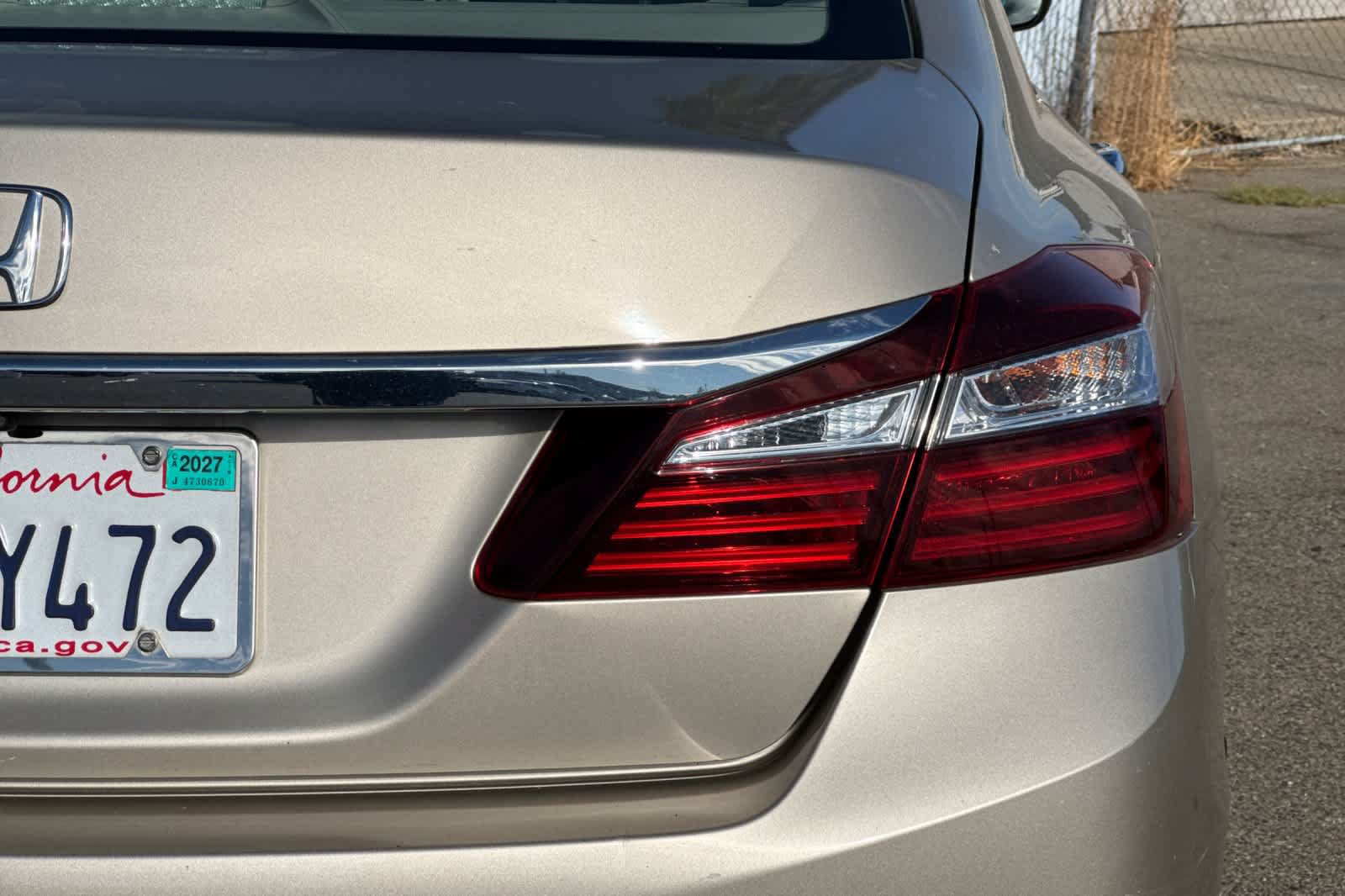 Used 2016 Honda Accord LX image 21