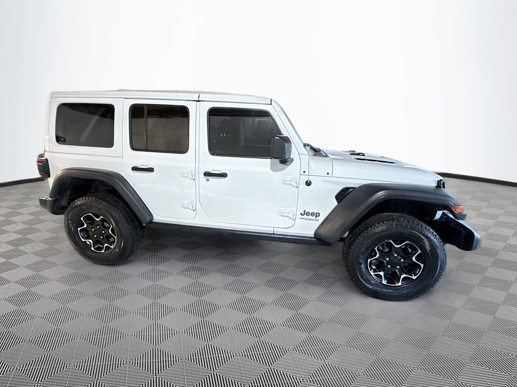 Used 2022 Jeep Wrangler Unlimited Rubicon 4xe AWD/4WD image 5