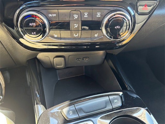 Used 2025 Chevrolet Trax ACTIV w/ Driver Confidence Package image 21