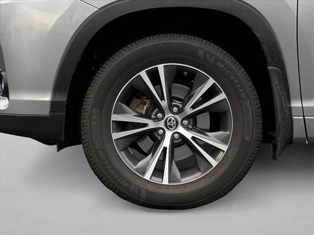Used 2018 Toyota Highlander Plus image 9