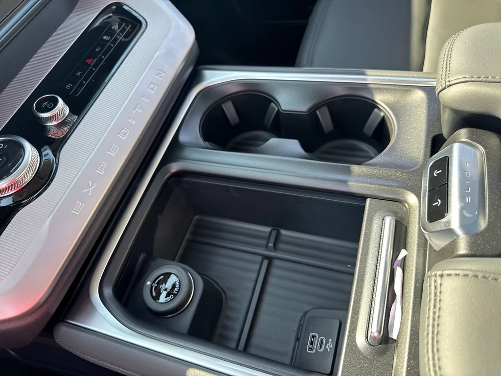 New 2026 Ford Expedition Max Active AWD/4WD image 20