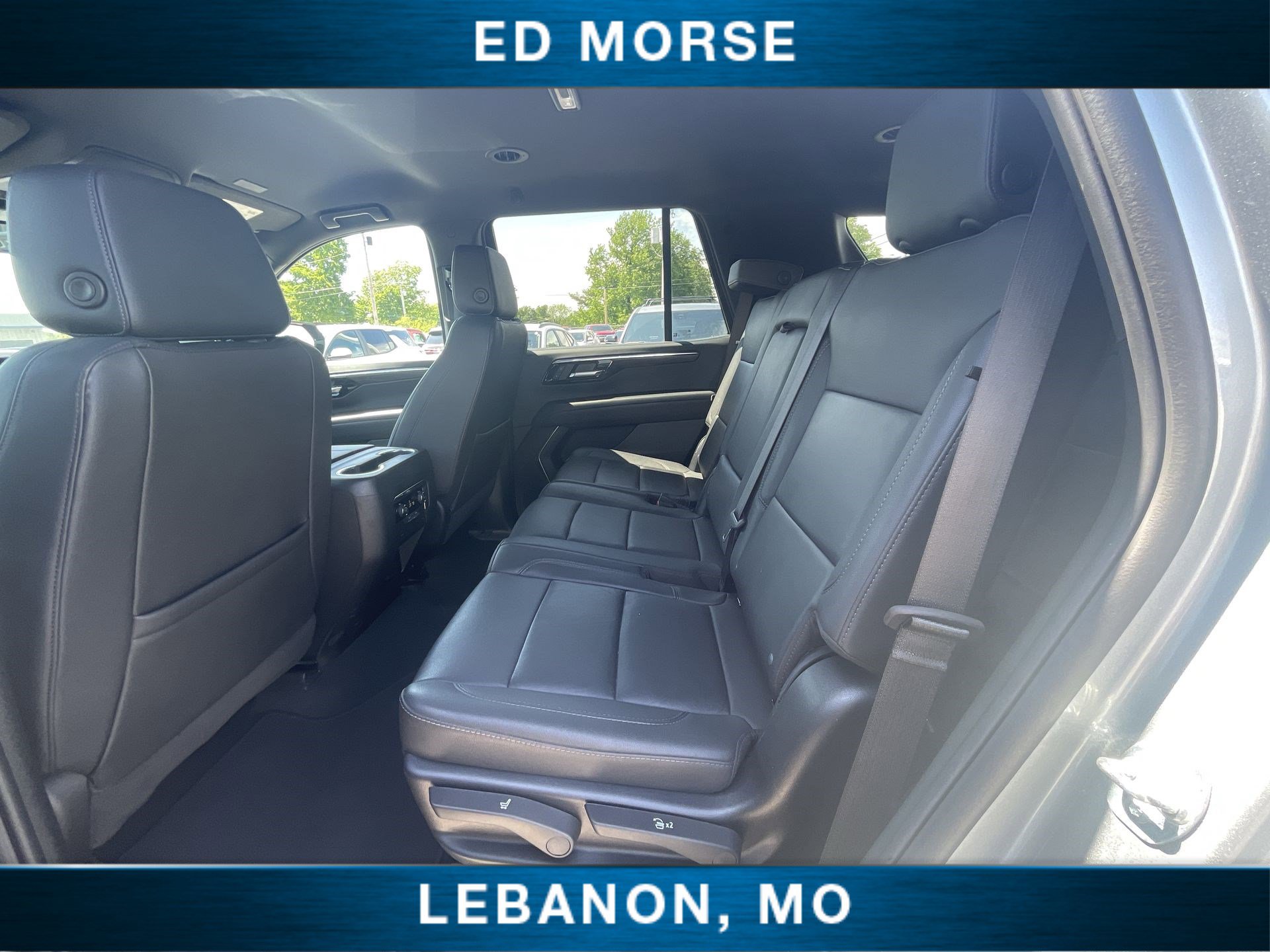 Used 2025 Chevrolet Tahoe LT AWD/4WD image 24