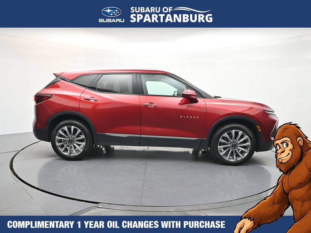 Used 2024 Chevrolet Blazer Premier w/ Driver Confidence II Package FWD image 9