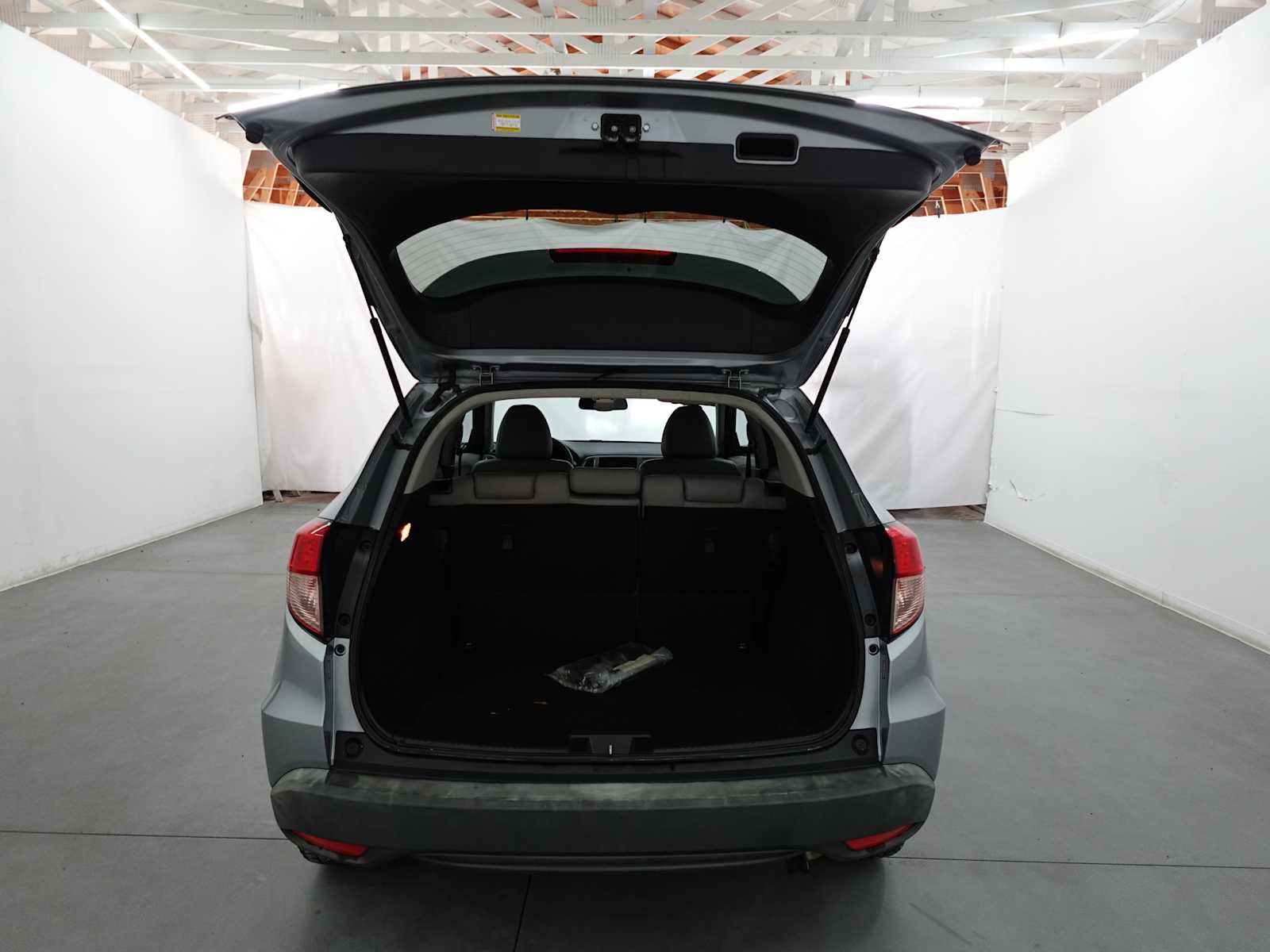 Used 2017 Honda HR-V EX-L image 30