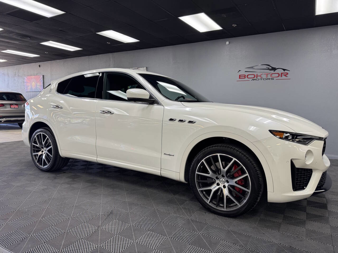 Used 2021 Maserati Levante S GranSport image 2